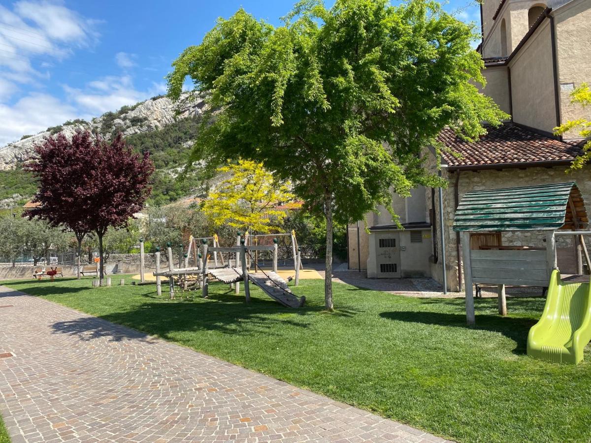 Appartamenti Le Tre Rose Torbole Sul Garda Eksteriør bilde